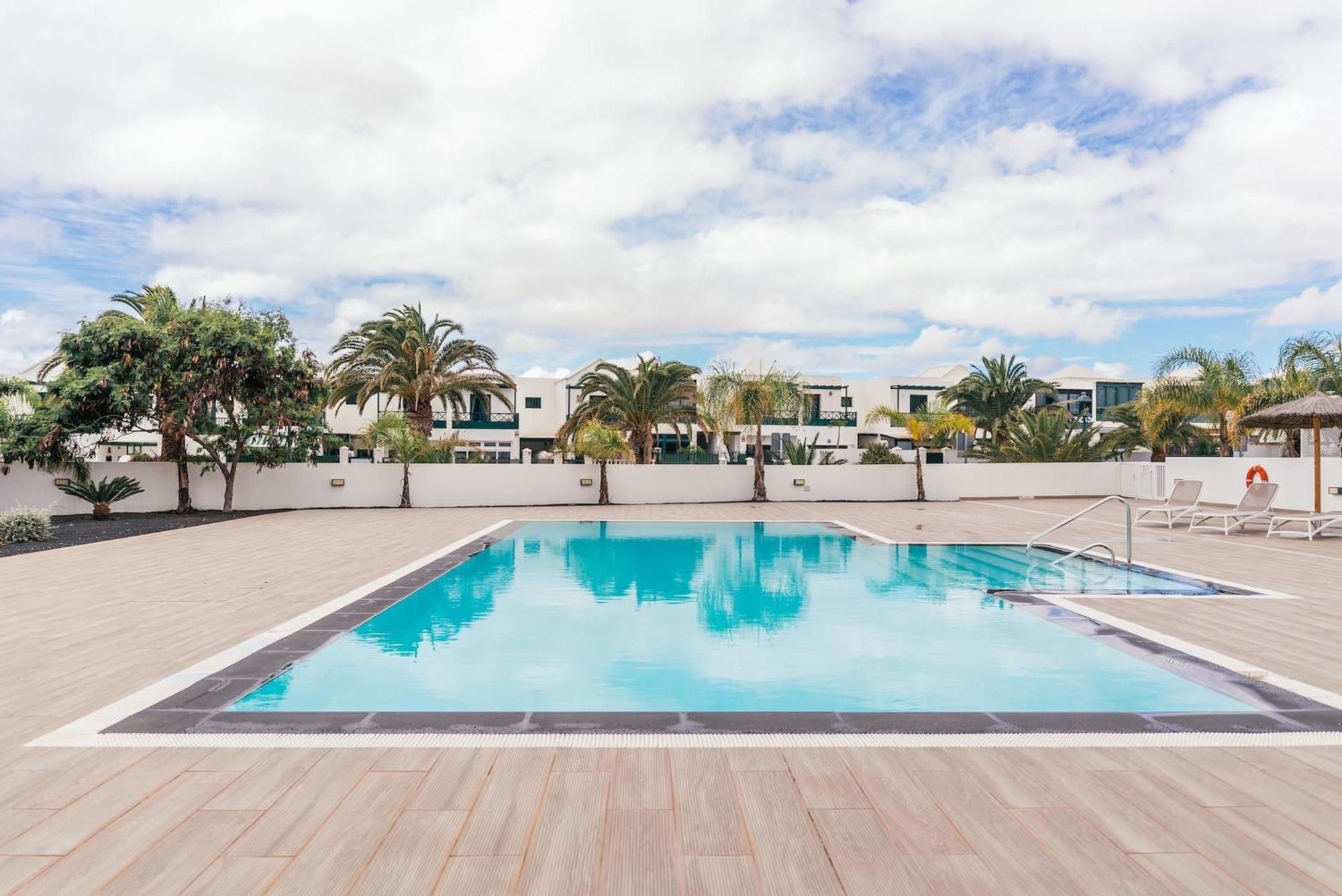Piso tranquilo,piscina comunitaria.Zona turística Costa Teguise Exterior foto